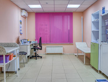 Кабинет врача в семейном медцентре КиндерМед+ в Химках